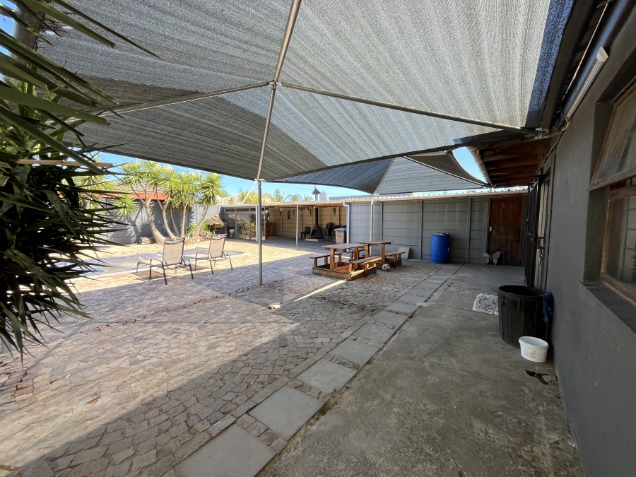 3 Bedroom Property for Sale in Peerless Park Western Cape